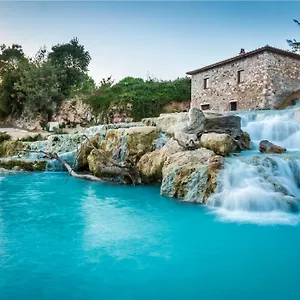 Bio Le Cascatelle Séjour à la ferme Saturnia