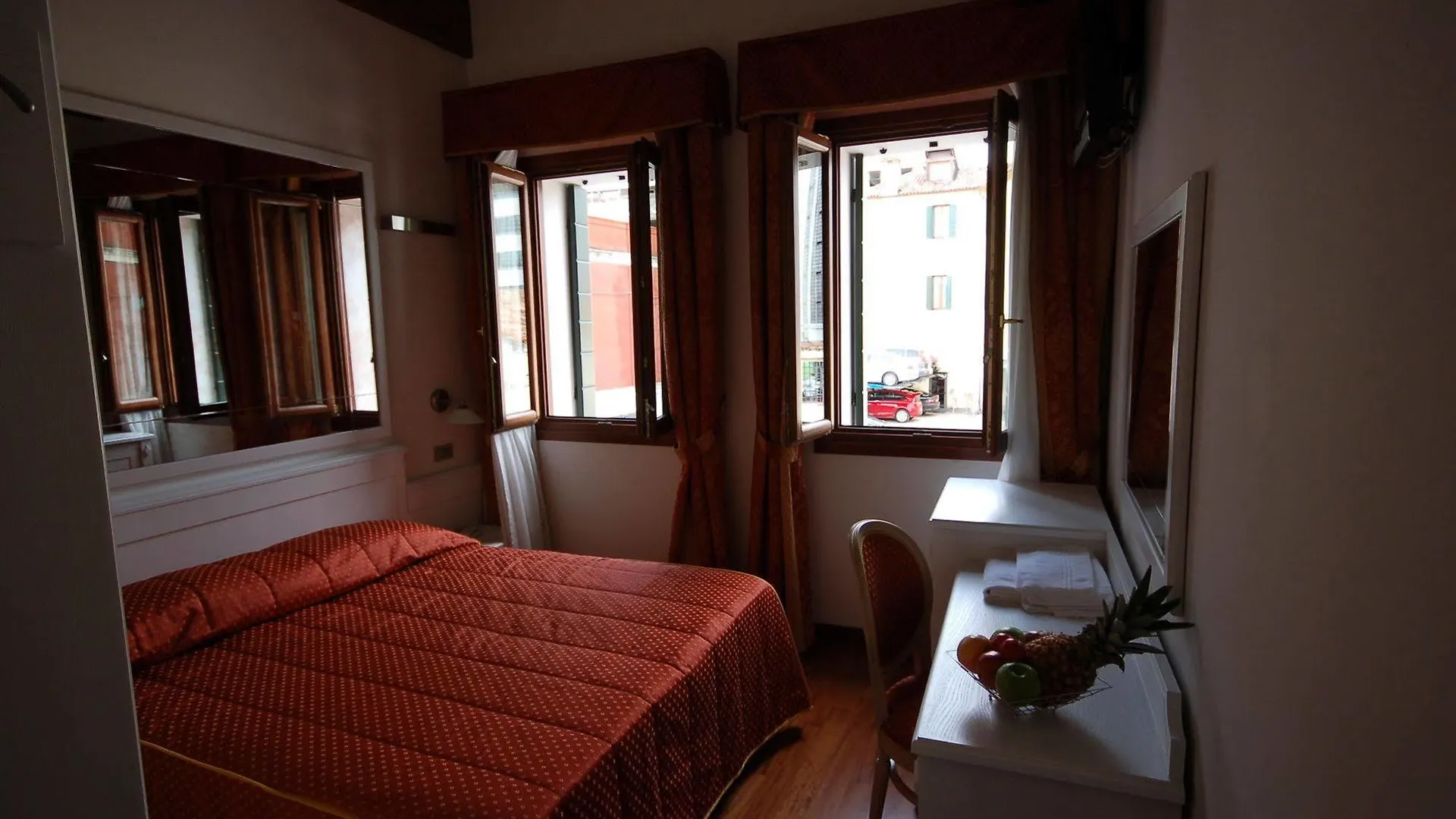 Casanova Fourrooms Venice Italy